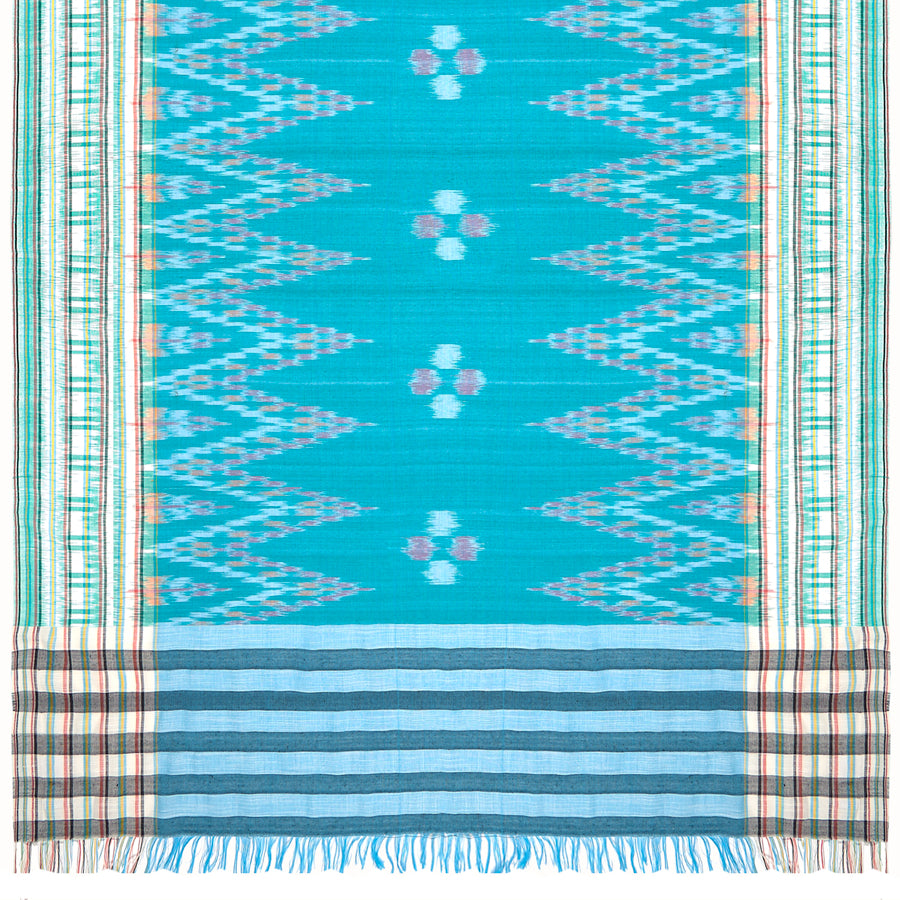 Sarong. Pareo. Schal. Kopftuch. Wickelrock. Strandtuch. Authentisch von Hand gewebt. 100% Viskose. Fair gehandelt circa 180 mal 110 cm circa 200 Gramm. Ikat Tuch mit traditionellen Mustern verziert in Türkis. 